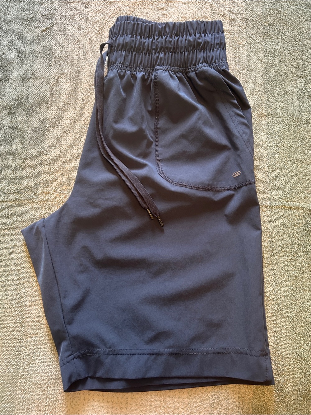 Leg3nd Women's Athletic Drawstring Shorts in Dusty Blue/Navy Sz L